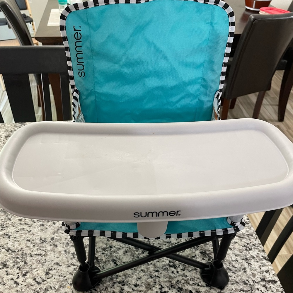 Summer Infant Pop n’ Sit Portable Chair